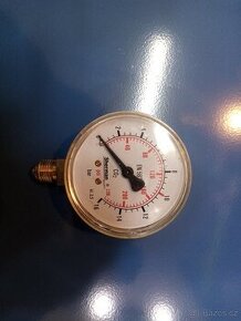 Manometr co2