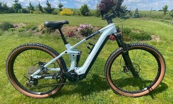 Elektro celoodpružené Cube Stereo hybrid 140 HPC Pro 625