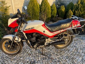 Suzuki GSX 550 E - 1