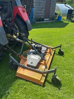 Parková sekačka za traktor