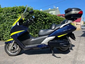 HONDA SILVER WING FJS 600