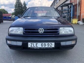 REZERVACE - Volkswagen Vento 95tis Km bez koroze
