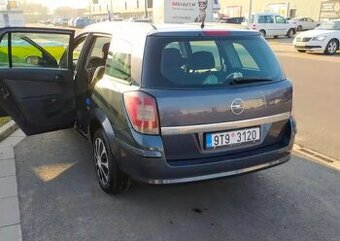 Opel Astra H. 2007, motor 1.9 CDTI