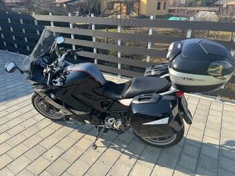 BMW 800 GT