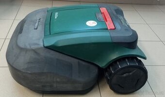 Robotická sekačka Robomow RS625 PRO- použitá, vč. přísluš.