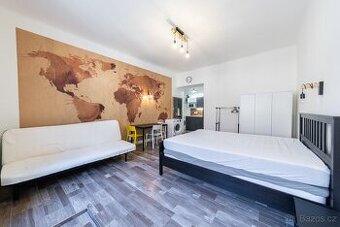 Byt 1+kk s balkonem – Praha 1