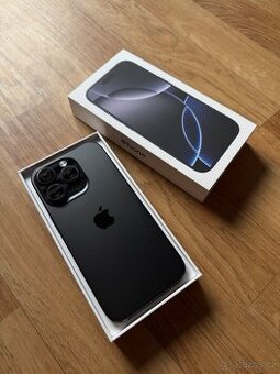 Apple iPhone 16 Pro 128GB černý