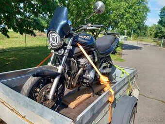 Suzuki bandit 600