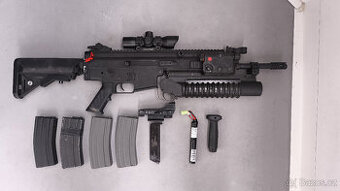 Airsoft AEG Scar + M203