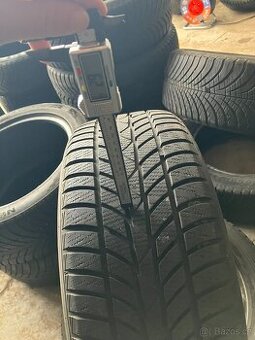 2ks zimní HANKOOK WINTER ICEPT RS 225/50R17