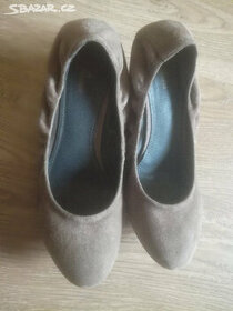 Dámské boty vel.38