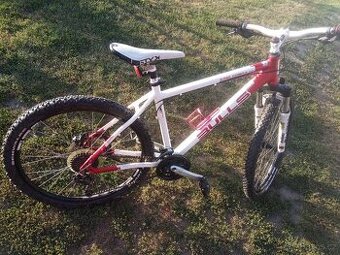 Horské kolo BULLS 26