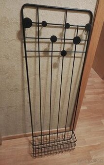 Nástěnný věšák KARE NOVÝ