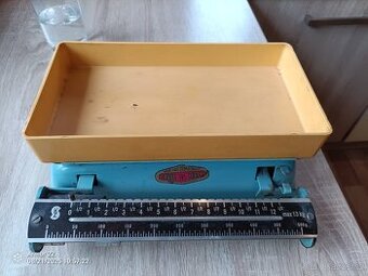 Stará kuchyňská váha