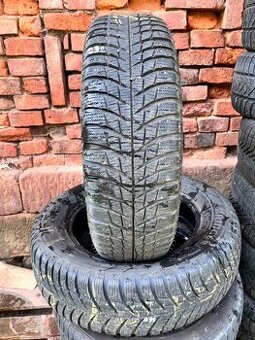 2ks. 215/65 R17 zimní pneu - jak nove