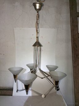 Moderní stropní lustr – 5 světel, matná skla, funkční