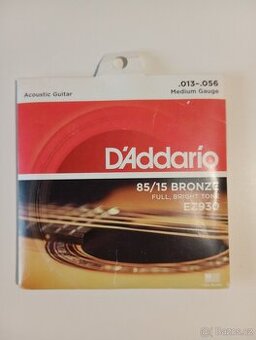 3x Daddario 13 Acoustic struny + jeden necelej zdarma
