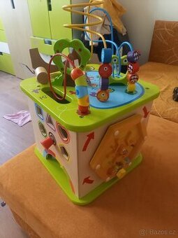 Hape motoricka kostka s bludištěm