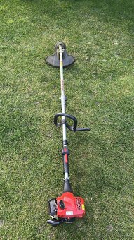 Sekačka a strunová sekačka X křoviňák