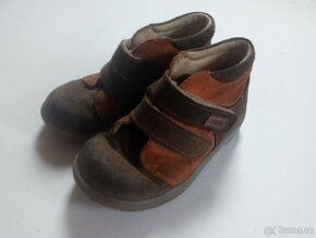 Boty 24 ddstep, nové nepoužité kopačky 26, fare kožené 24