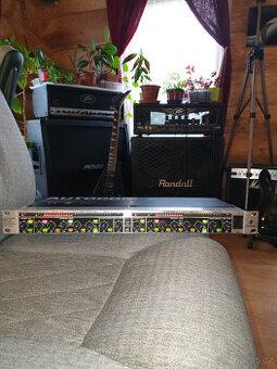 Behringer PRO-XL MDX 1600