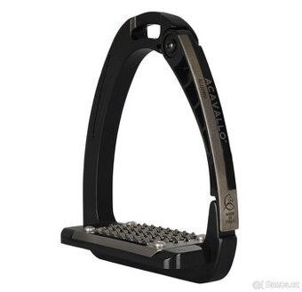 Sháním třmeny Acavallo