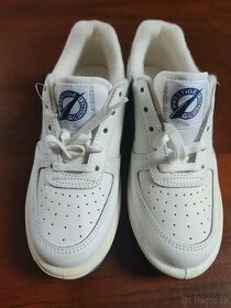 Nové kožené boty PRESTIGE vel. 33