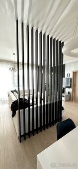 Dělící panely, předělovací stěna, lamely