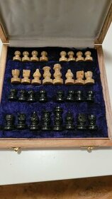 Šachy kamenné