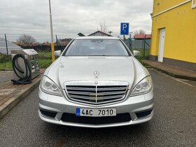 Mercedes benz S