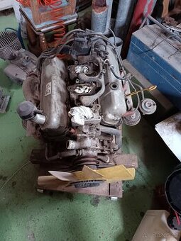 Motor Ford 2,9 V6 Cologne