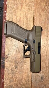 Glock 19X 4,5mm blowback vzduchová pistol na CO2 bombičky