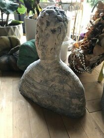Sculptura-busta od Sone Mrázovej - 1