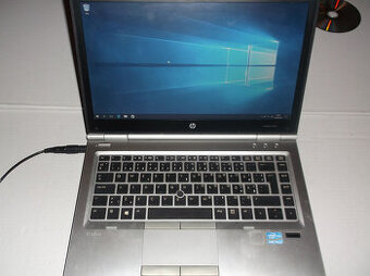 3 Funkční notebooky HP i5 a AMD čtyřjádro, cena za všechny