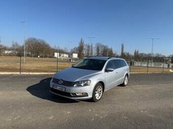 Passat 2.0tdi 103kw 2013 4x4 manuál, kamera, tazne