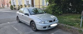 Mitsubishi Carisma 1.6i - Nezničitelný parťák za super cenu