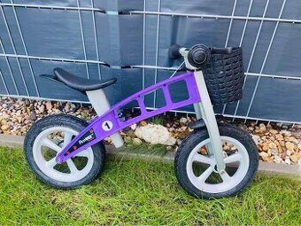 První kolo first bike fialové