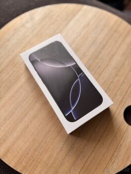 Apple iPhone 16 PRO 256GB černý Titan, nový nerozbalený