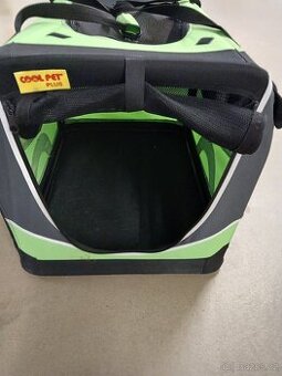 Přepravka do auta pro psa - 1