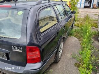 Oktavia 1.6+LPG 200rv.