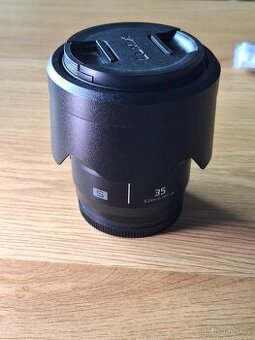 Panasonic Lumix S 35mm f/1.8 (L-Mount) – Jako nový