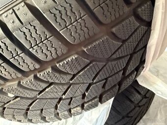 Dunlop SP Winter Sport 3D 235/55 R17