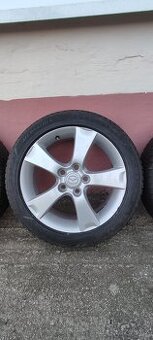 Mazda 17"obuté elektrony celoročné pneumatiky
