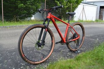 Radon Jealous AL (18") 10,4 kg Stav nového kola