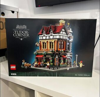 LEGO Icons 10350 Obchod v Tudorském stylu