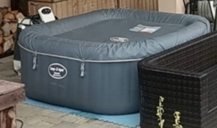 Vířivá vana Bestway HAWAII, až  4 osoby