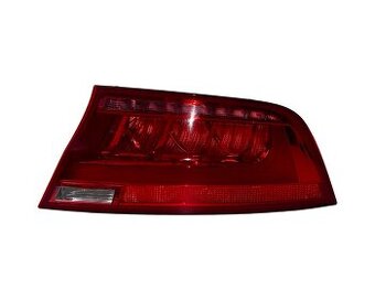 Pravé zadní vnější světlo 4G8945096 Audi A7 4G sportback 11 - 1
