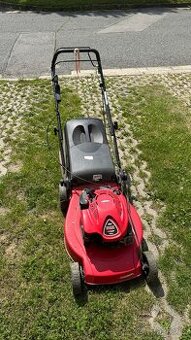 Motorová benzinová sekačka (Briggs & Stratton 625 - 190cc)