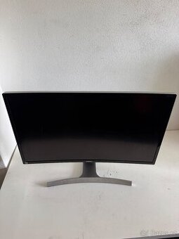 Prohnutý 27" monitor Samsung