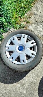 Zimní pneu 195/60 R15 + disky